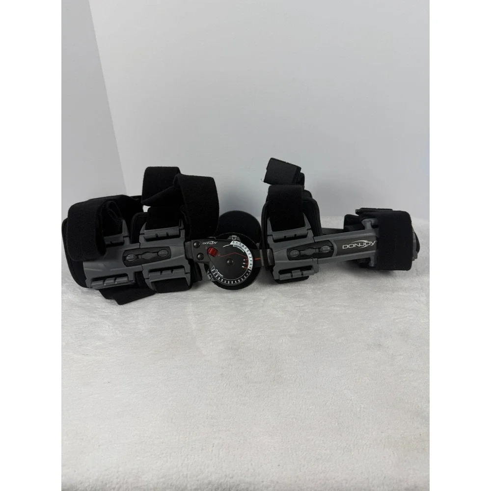 DonJoy Hinged Knee Brace Adjustable ROM Dial‎ Immobilizer Support
